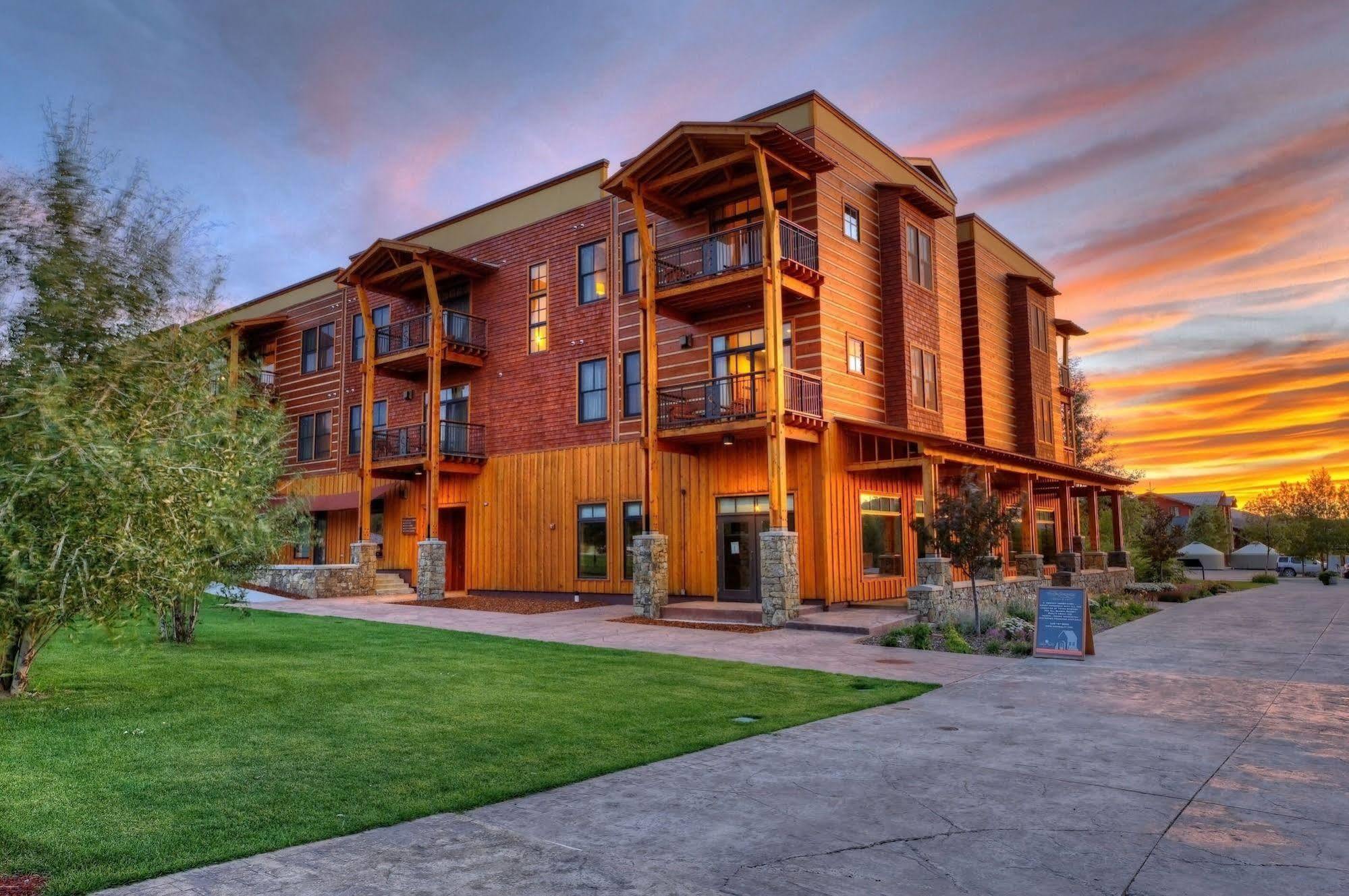 The Lodge At Bronze Buffalo Ranch Victor Buitenkant foto